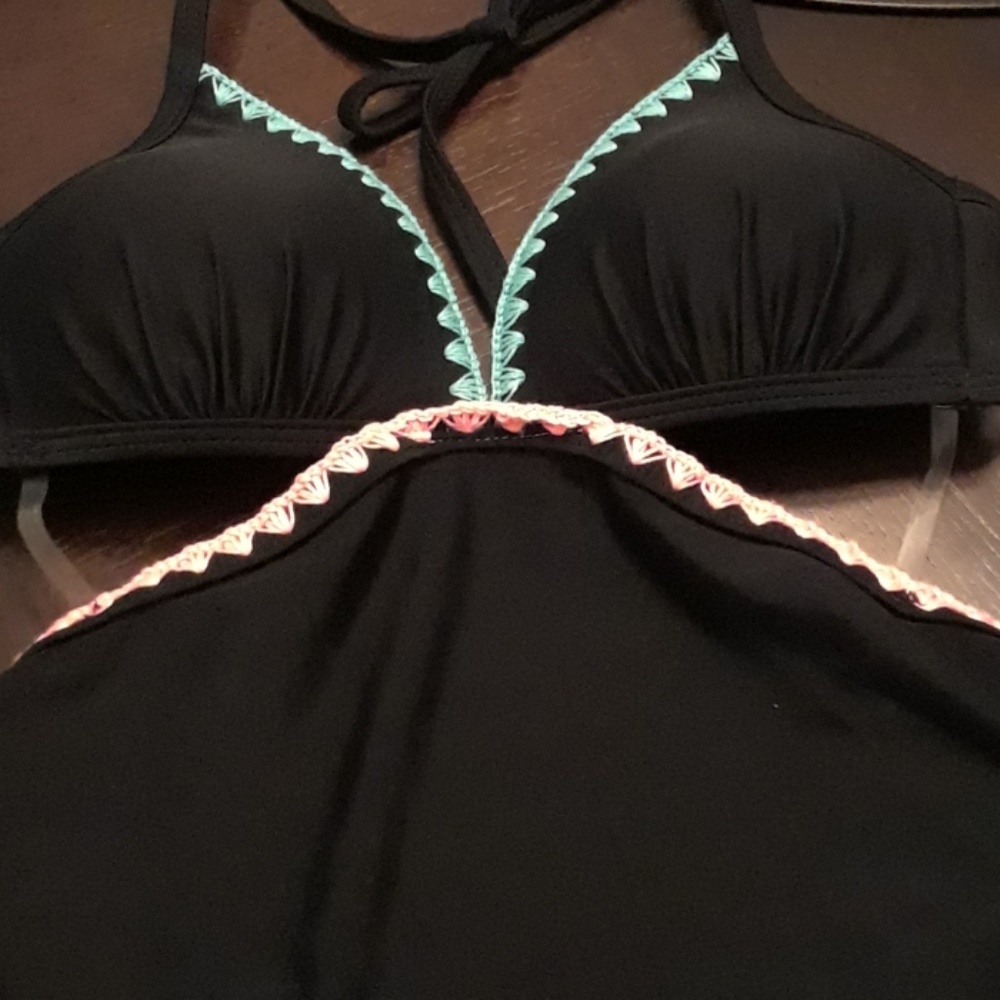 Bathing suit top